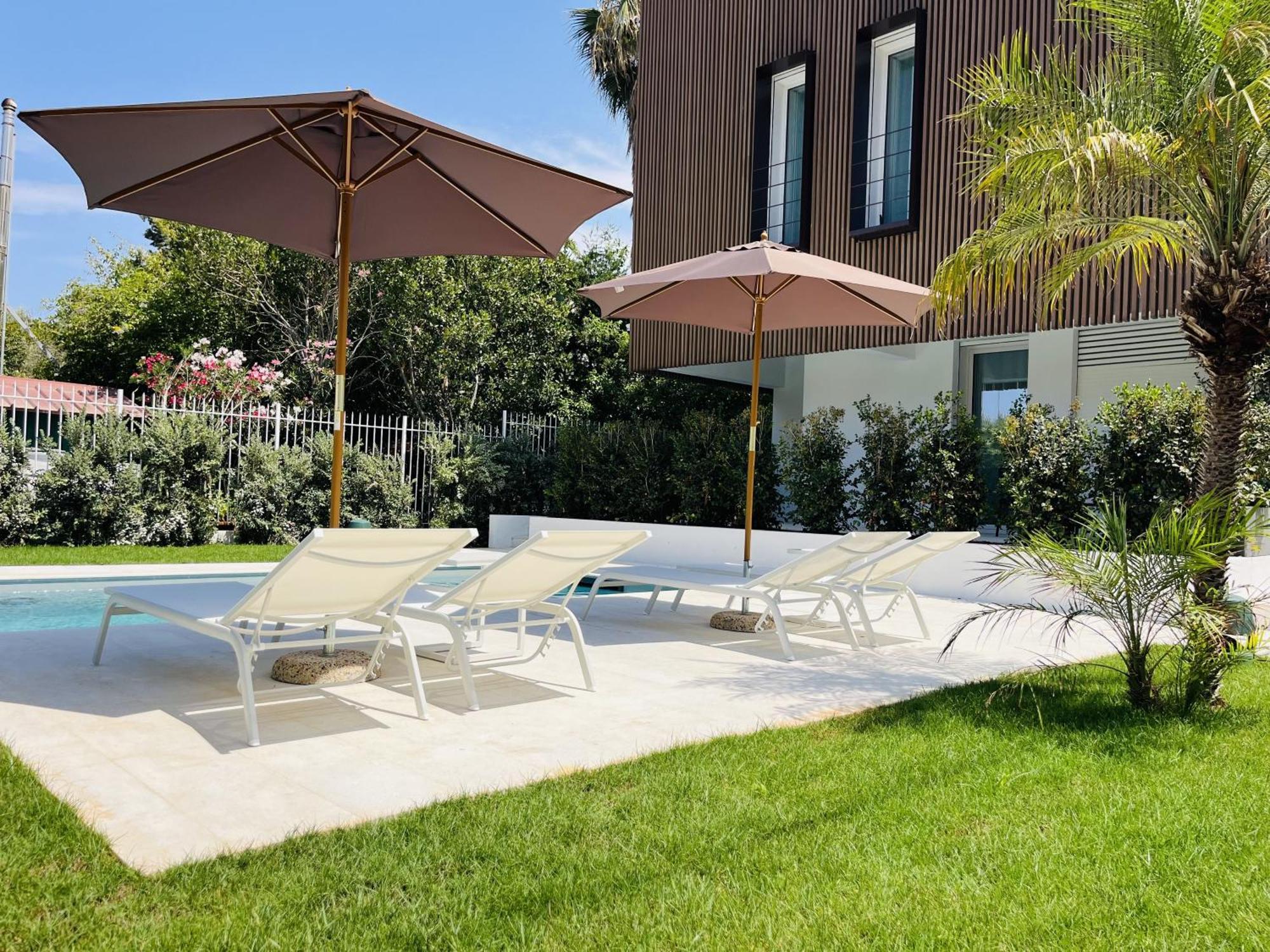 Marina Boutique Rooms Carini Exterior photo